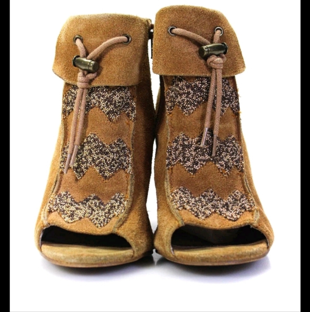 House Of Harlow 1960 Max Suede Peeptoe Booties Size 7.5